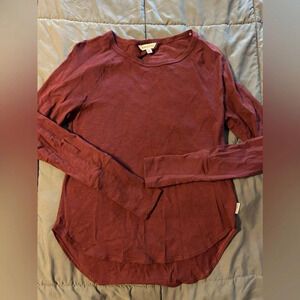 Frye & Co heritage long sleeve thumb hole tee t shirt burgundy